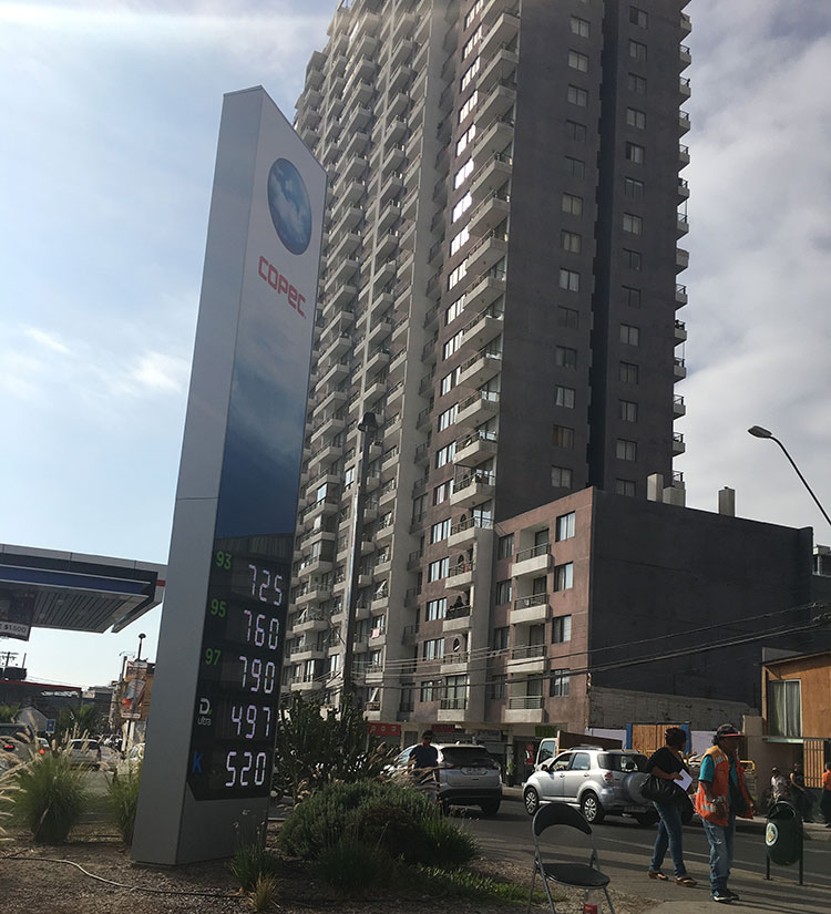 Departamento Amoblado piso 13, Edificio Icono